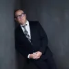 Image of host Tom Papa